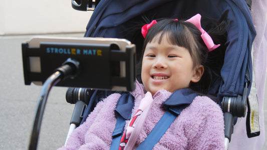 5 Tips for Safe Screen Time While Using a Stroller